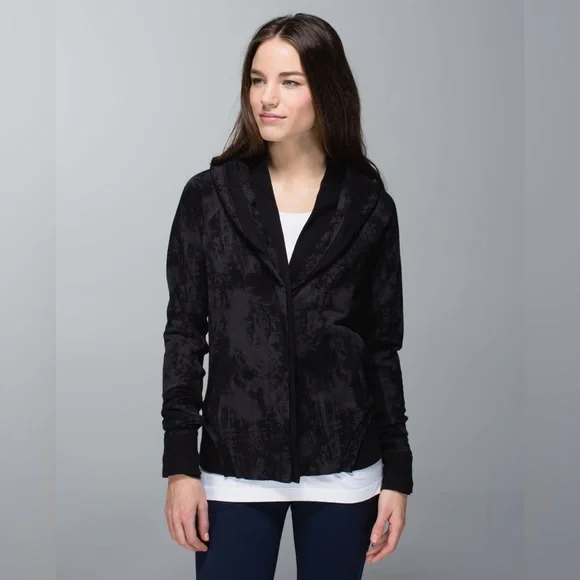 Lululemon To Class Jacket - Size 4 - Picture 1 of 9